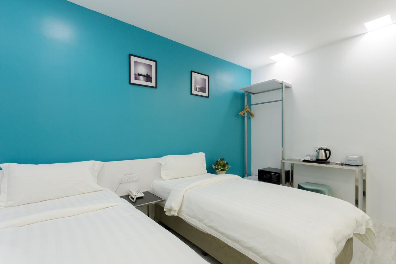 Aloha Hotel Sdn Bhd Pontian Kecil Ngoại thất bức ảnh